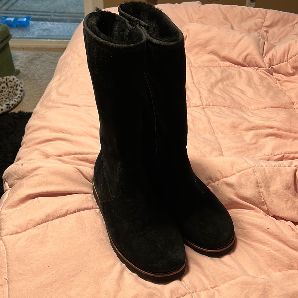 NEW w/o box UGG boots